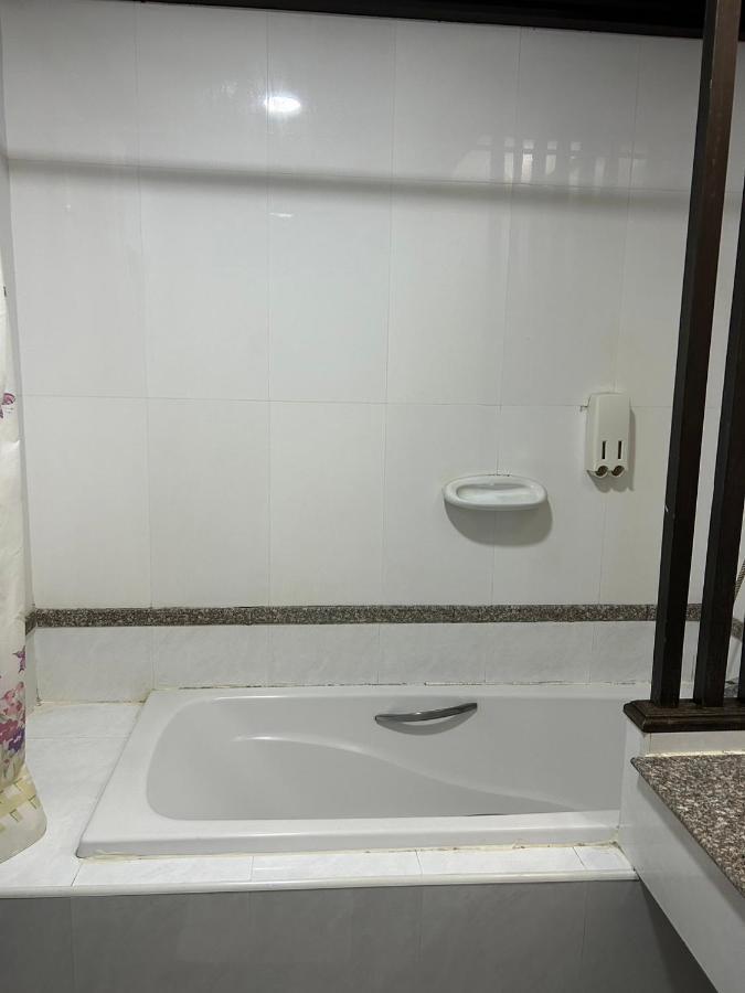 Grand Phranakhon Hotel Αγιουτάγια Εξωτερικό φωτογραφία